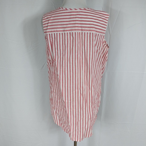 Faded Glory Striped Sleeveless Button Down - Picture 2 of 2